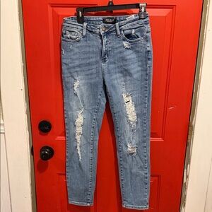 Judy Blue Light Blue Distressed Relaxed Fit Jeans